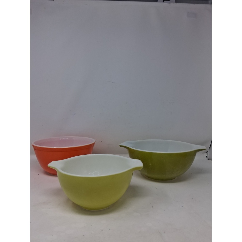 VTG Pyrex Primary Colors Mixing Bowls Set of 3 Yellow 441, Green 442, Orange 402